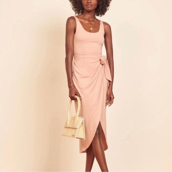Reformation Kaila Knit Scoop Neck Sleeveless Wrap Midi Dress Blush Size Medium - Picture 1 of 4